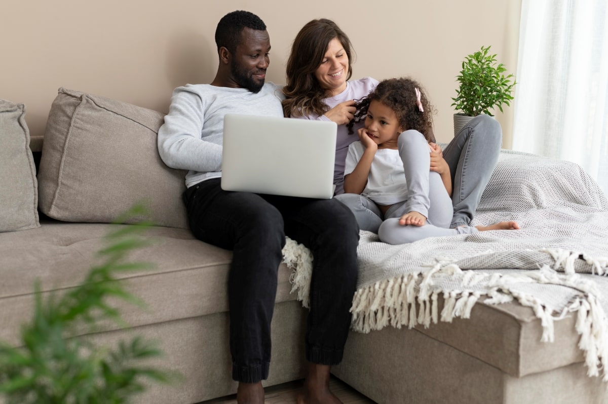 Como se organizar financeiramente para manter sua família segura-min Como se organizar financeiramente para manter sua família segura-min